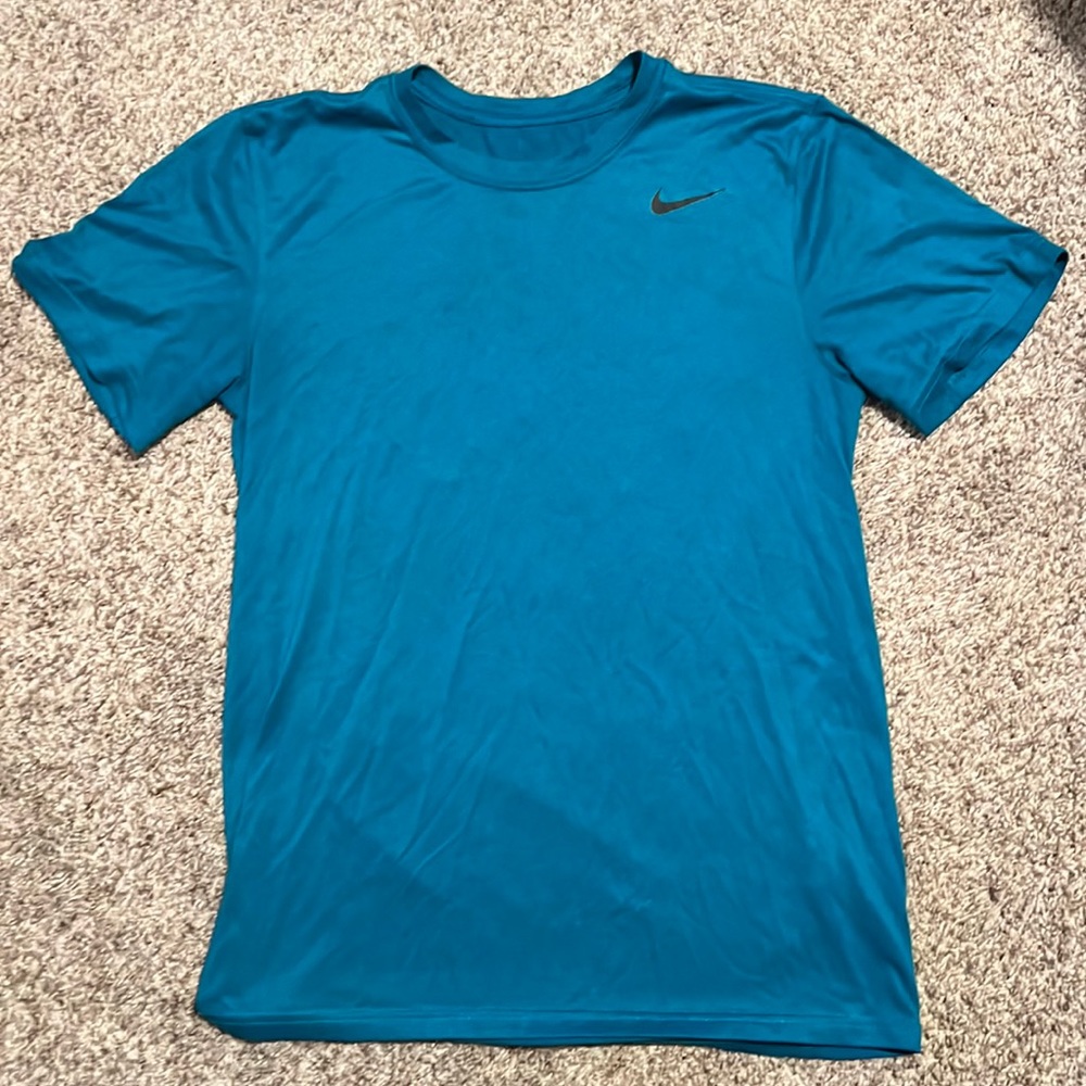 Nike athletic tee